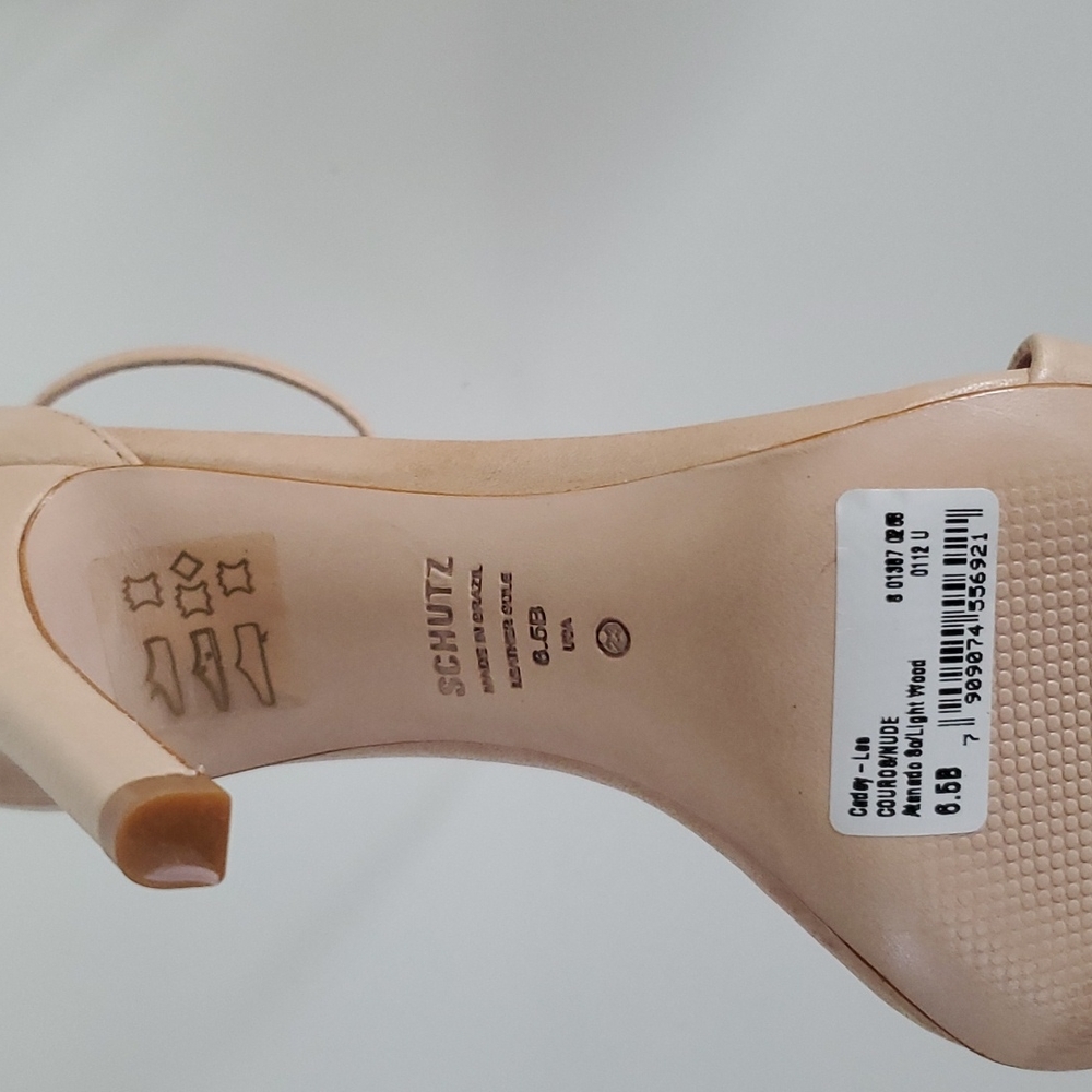 Schutz Cadey-Lee Heels 6.5 - Picture 10 of 13